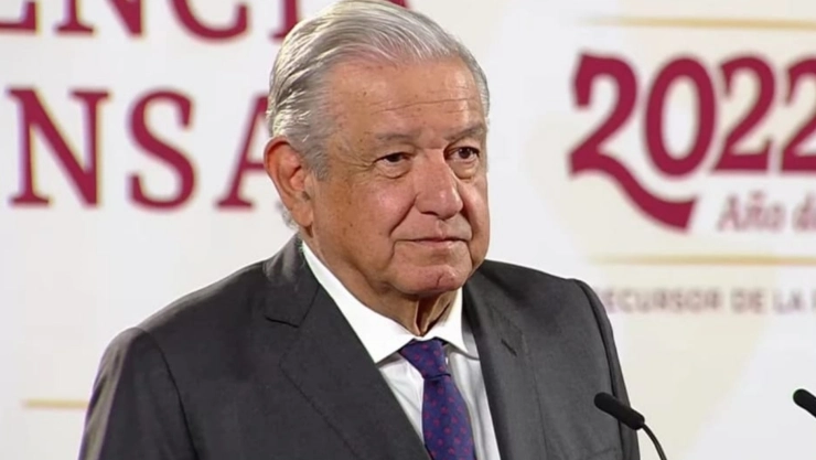 AMLO periodista Armando Linares mañanera 16 marzo
