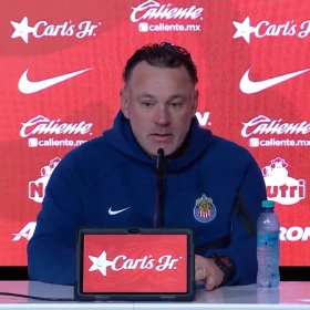 Gabriel Milito recibe una buena noticia para Chivas y complica a Rayados de Monterrey