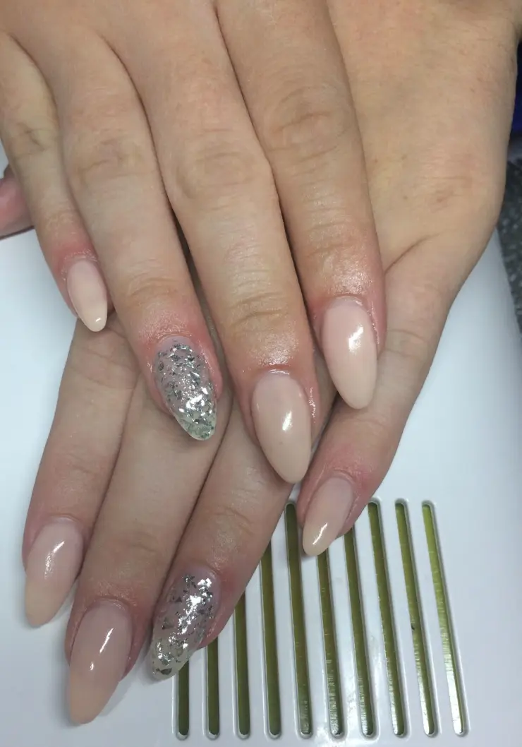 47 diseños de uñas color nude que te harán ver preciosa y elegante: se usan en cortas o largas