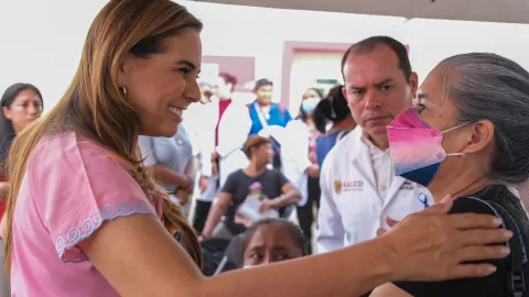 Las caravanas móviles cuentan con el equipamiento y personal necesario