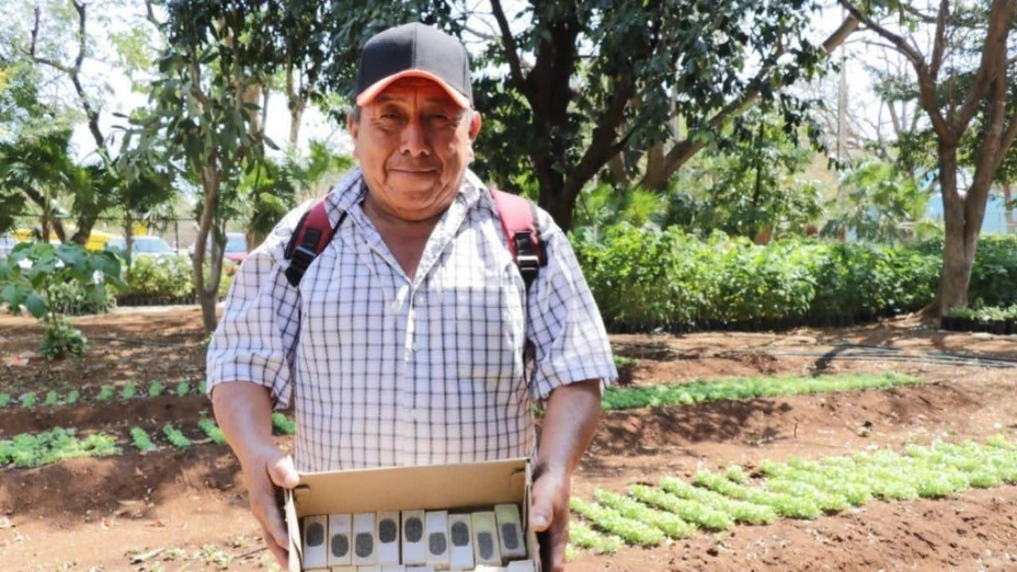 apicultores beneficiados entrgas paquetes