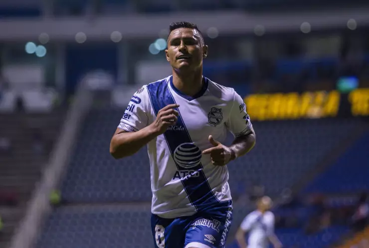 Osvaldo Martínez por parte del Puebla