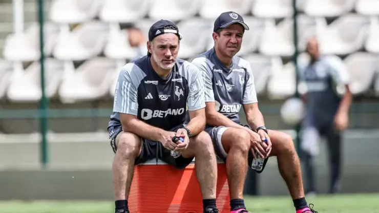 Leandro Ávila, asistente de Gabriel Milito