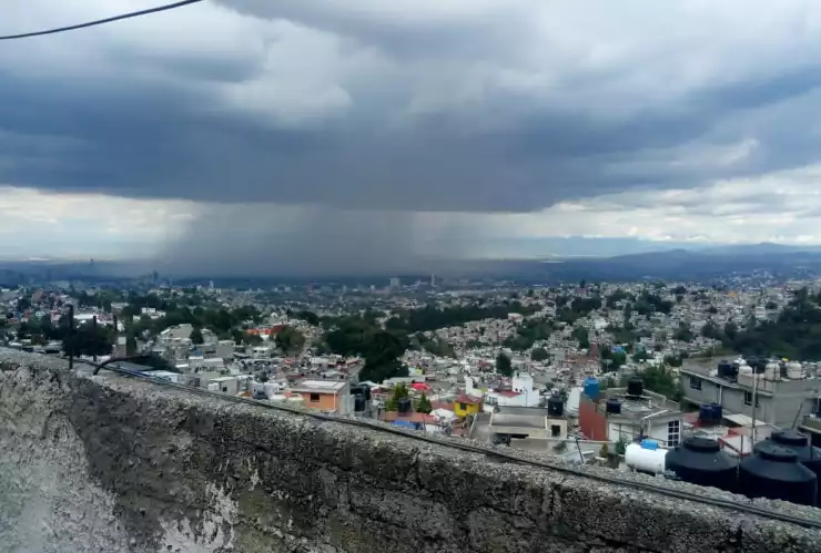 Activan alerta amarilla en CDMX, Metro advierte por marcha lenta