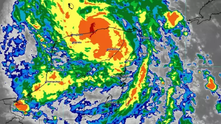 La HORA EXACTA en la que la tormenta tropical Beryl SALDRÁ de Yucatán