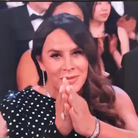 karla-sofia-gascon-no-fue-met-gala-tras-asistir-hospital-cual-es-estado-de-salud-pbg-notas-mt