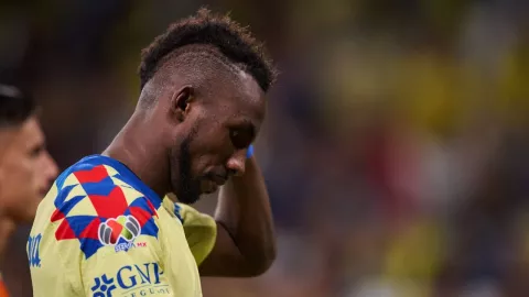 Julián Quiñones le dice que NO a Colombia