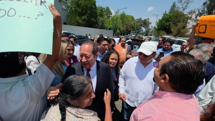 leonel_godoy_comparecencia_fiscalia_michoacan_testigo_asesinato_carlos_manzo