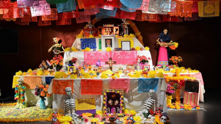 altar de muertos almas niños adultos