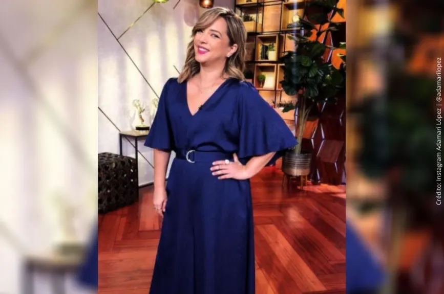 Adamari de azul..jpg