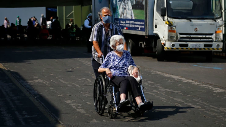 ¿Cuánto aumentará la pensión para adultos mayores en julio?