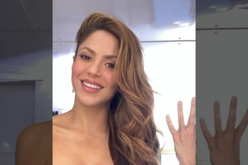 Shakira feliz.jpg