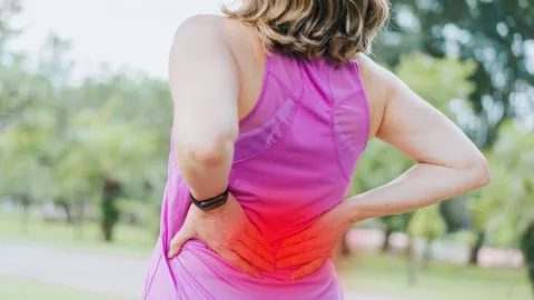 ¿Cómo limpiar y desinflamar los riñones?