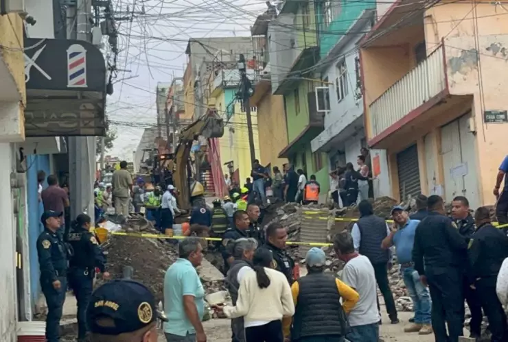 Se registra el derrumbe de una obra en la alcaldía Álvaro Obregón