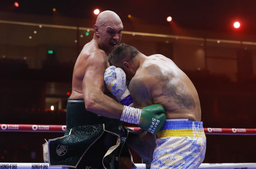 Oleksandr Usyk Tyson Fury pelea Box Azteca