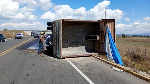 camion se vuelca