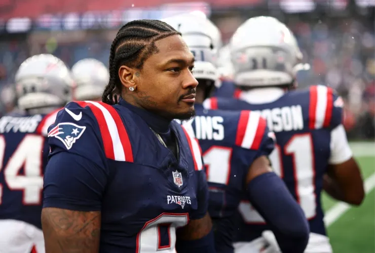 Los jugadores más guapos del Super Bowl 2026 Patriots vs. Seahawks Stefon Diggs