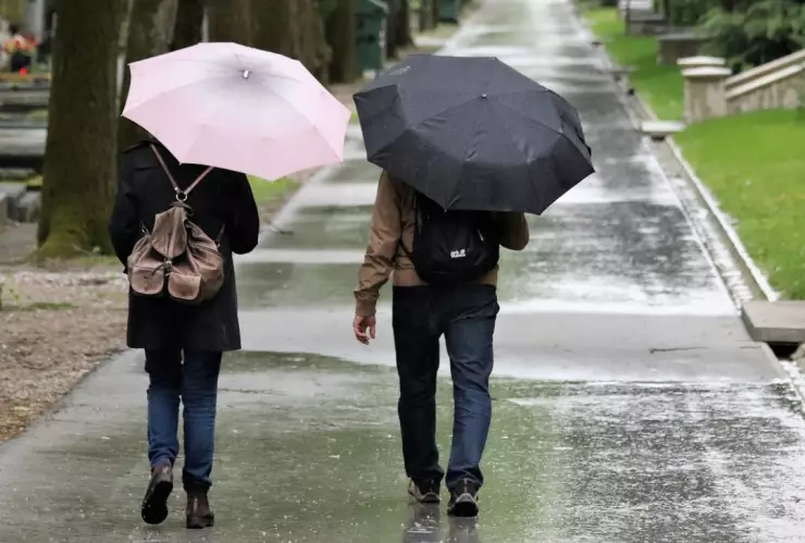Frente frío y monzón mexicano generarán lluvias fuertes para el clima hoy 17 de septiembre en México