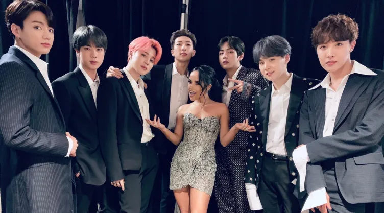 BECKY G Y BTS (2).jpg