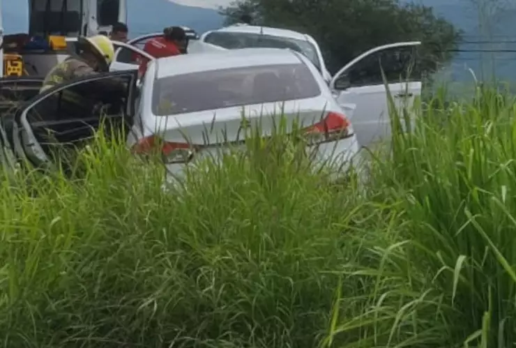 Una persona sin vida y cinco lesionados tras accidente vehicular en Amacueca