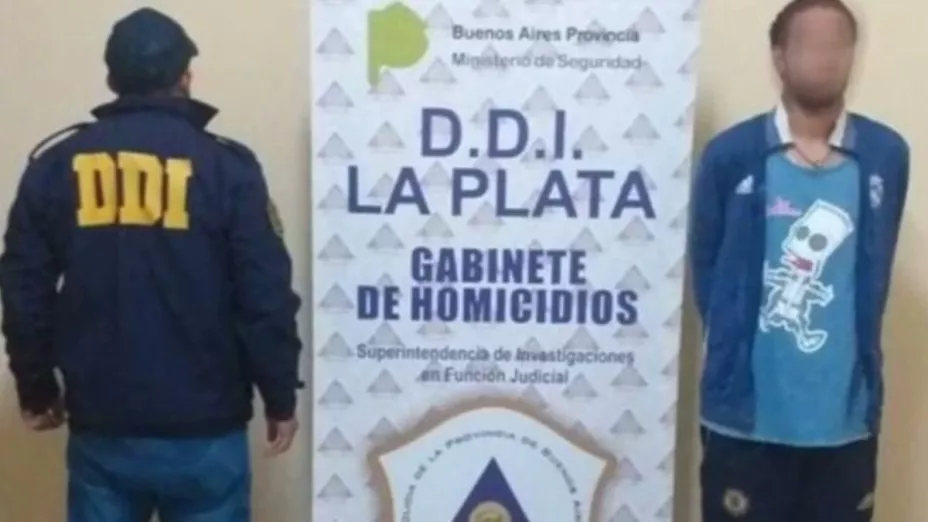 Mujer cae de balcón y tras salir de coma acusa a su novio