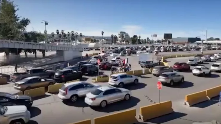 ¿Hay mucha fila en las garitas de Tijuana hoy lunes 3 de noviembre de 2025?