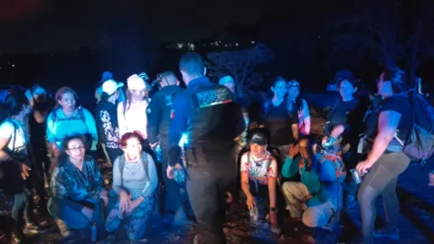 Rescatan a 30 personas en Zapopan.jpg