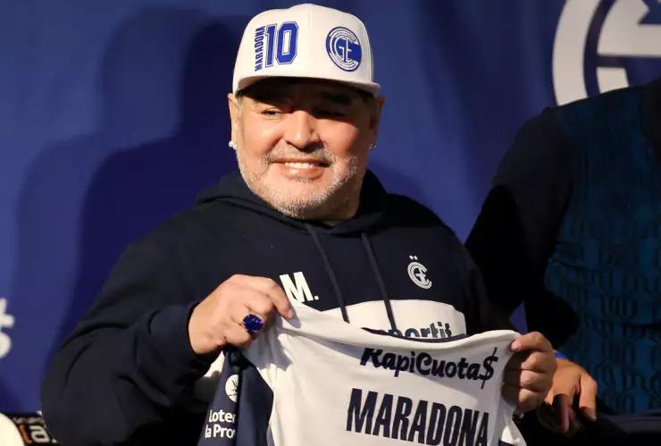 murio maradona-.jpg