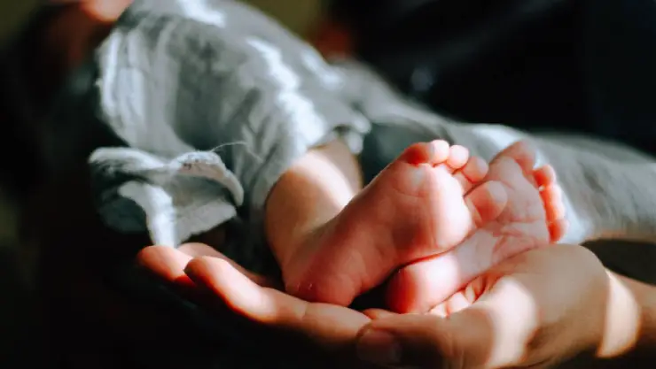 pies de bebe