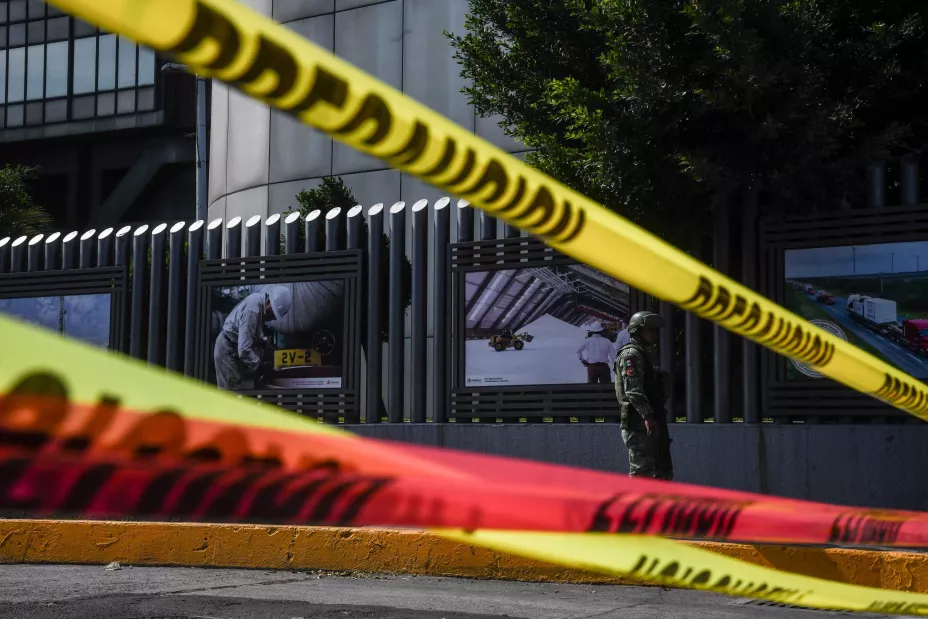 Resguardo Amenaza Torre Pemex-6