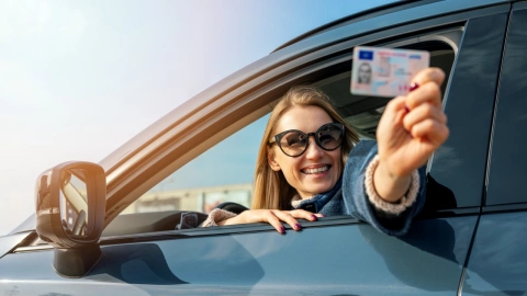 Así puedes perder tu licencia de conducir permanente sin aviso y para siempre