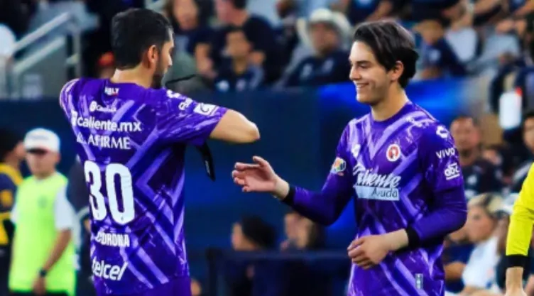 jose-miguel-hijo-jesus-corona-entro-xolos.jpg