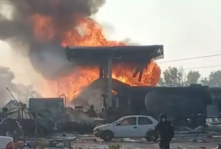 gasolinera tlalhuelilpan