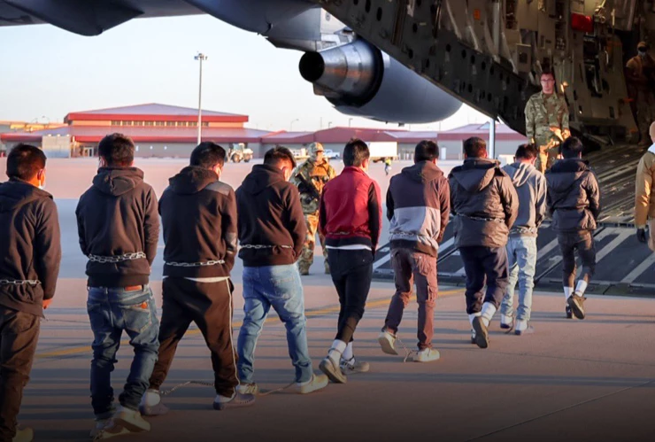 aviones-militares-efectúan-deportación-masiva-de-migrantes-casa-blanca