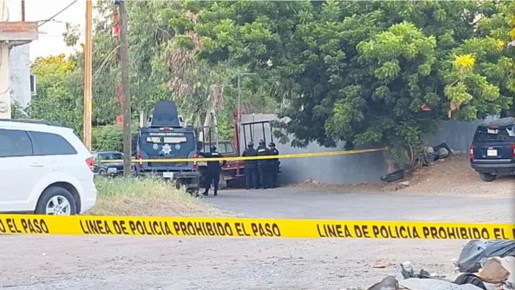 Atacan a hombre a balazos en la 5 de Mayo en Culiacán