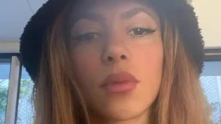 acróstico, significado de la canción de shakira