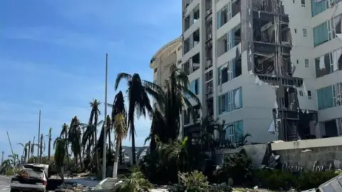 Aumenta cifra de muertos en Guerrero tras paso del Huracán Otis; ya van 45