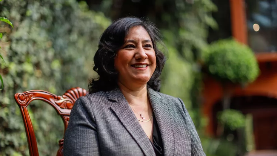 Irma Sandoval