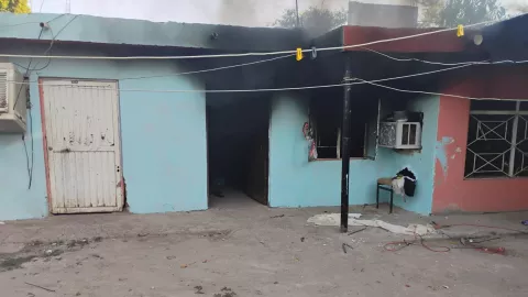 Incendio en casa de Juan José Ríos