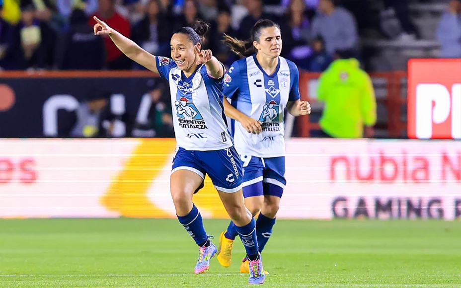 Charlyn Corral, jugadora de Pachuca