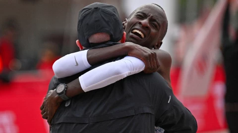 ¡Histórico! Kelvin Kiptum rompe el récord mundial en el Maratón de Chicago 2023