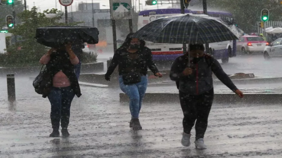 Se pronostican lluvias muy fuertes en siete entidades del país.jpg