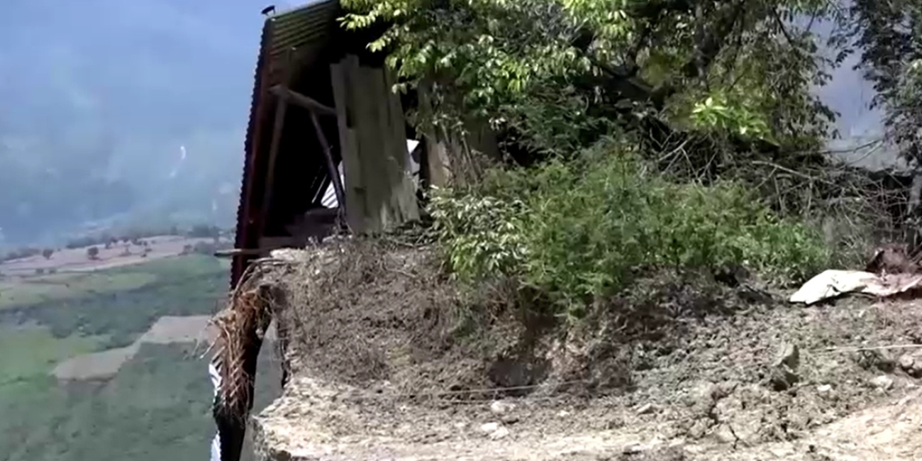 amazonia peruana casas deslizamiento de tierra