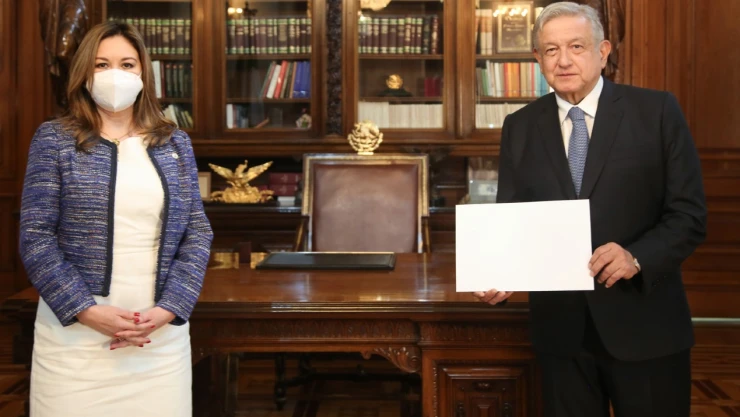 amlo_embajadores.jpg