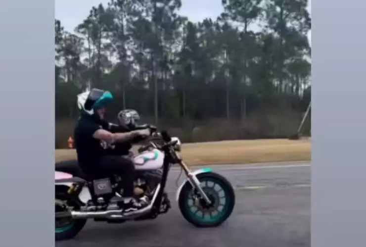 Yann Lobito y Roberta de León despiertan rumores de bebé