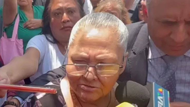 Doña Carlota emnsaje.jpg