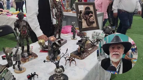 Marcelino Barragán, creador de esculturas con material reciclado. (1).jpg