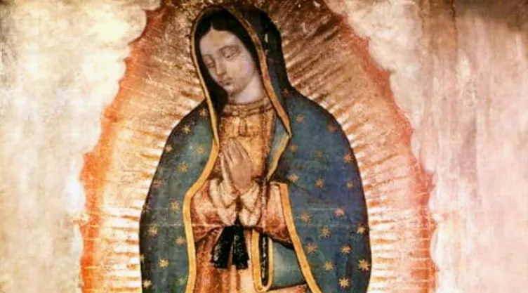 La Virgen de Guadalupe, símbolo de fe y unidad, ilumina el corazón de México.
