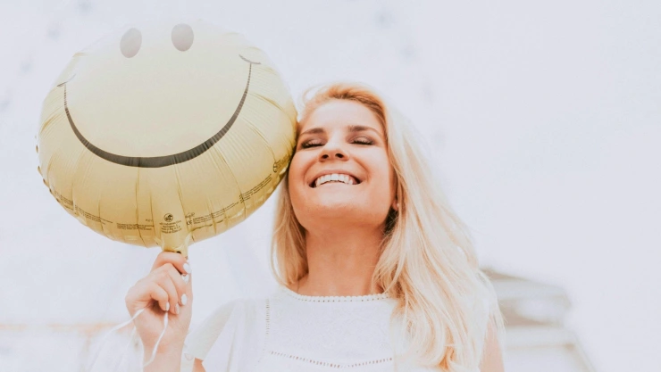 A qué edad alcanzamos el pico de felicidad, según Harvard.jpg
