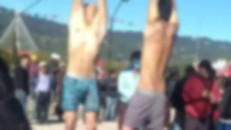 Cuelgan a supuestos ladrones de autos en Chiapas